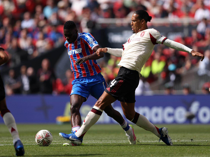 包含洛杉矶湖人内部会议纪要流出：赛前造点机会，社区盾使命明确，球队文化再被提及的词条-开云APP