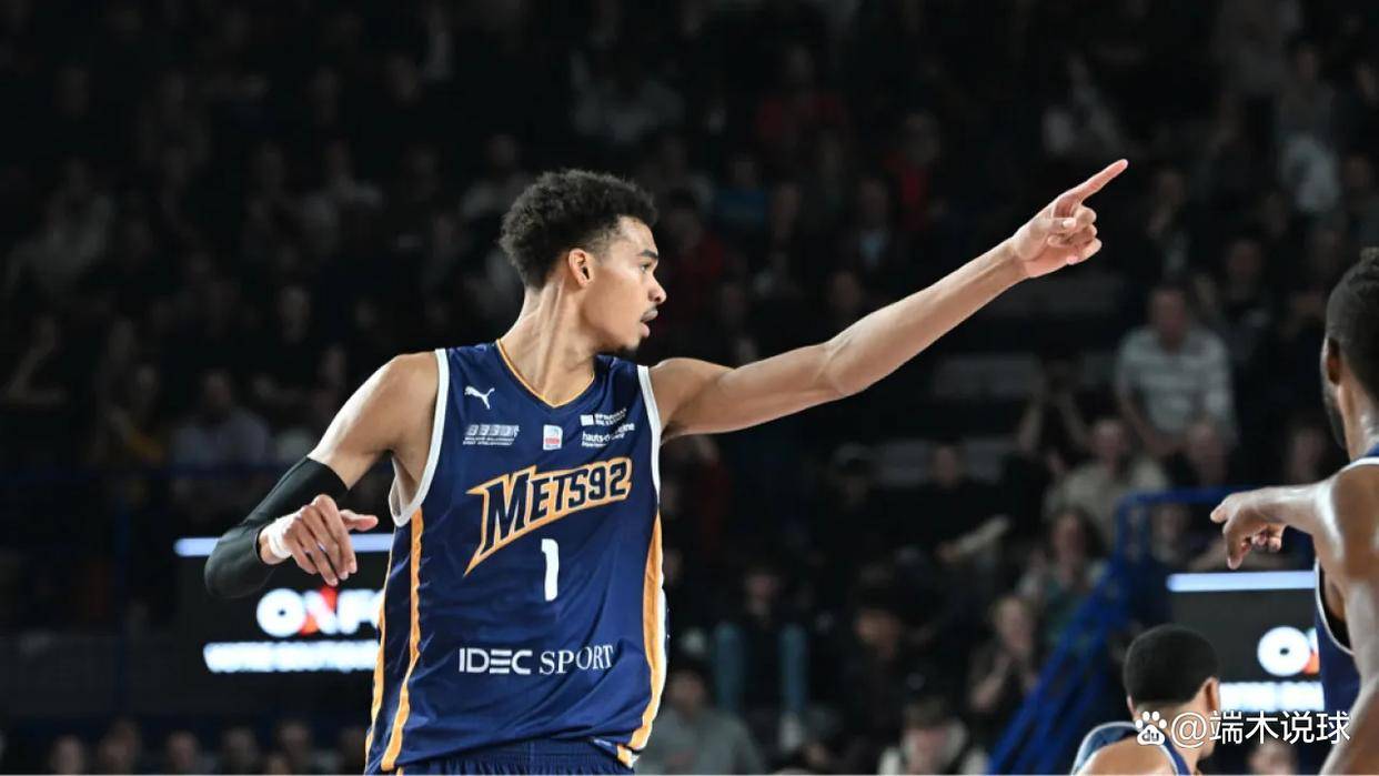 犹他爵士训练开放日，关键时刻强势反弹引欢呼，CBA季后赛在即，赛程密集仍需轮换的简单介绍-开云APP