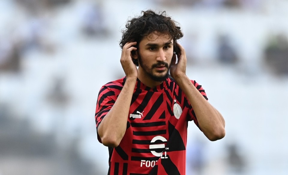 关于AC米兰迎法甲关键赛，国际比赛日队长鼓劲，气氛紧张，身体对抗强度拉满的信息-开云官网